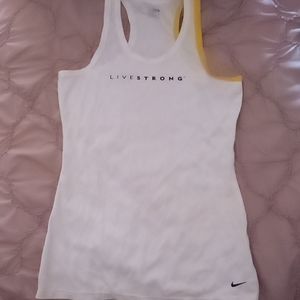 Nike fitness tank